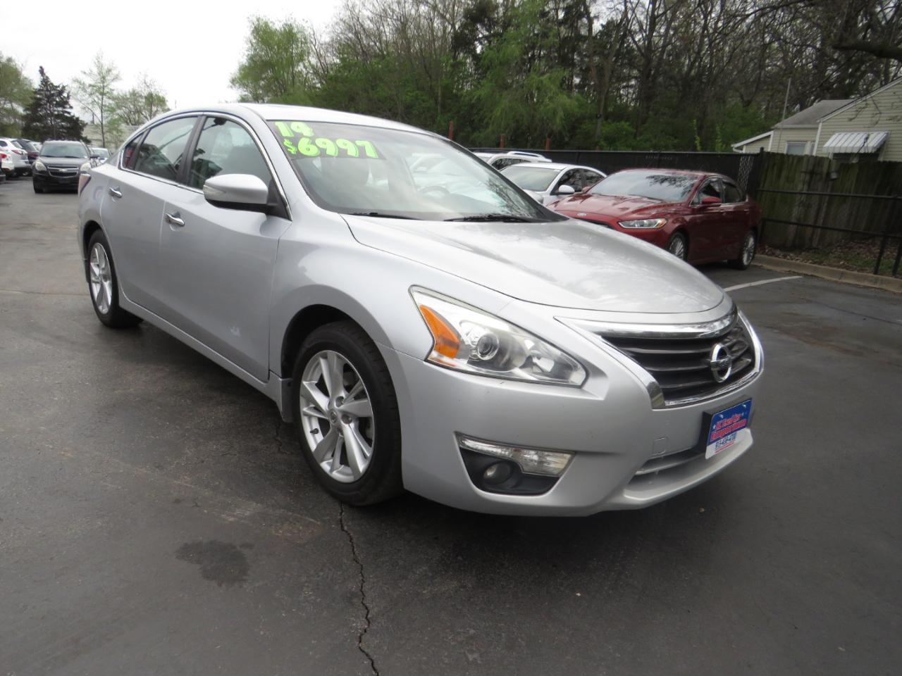 Nissan Altima 4dr Sdn I4 2.5 SL 2014