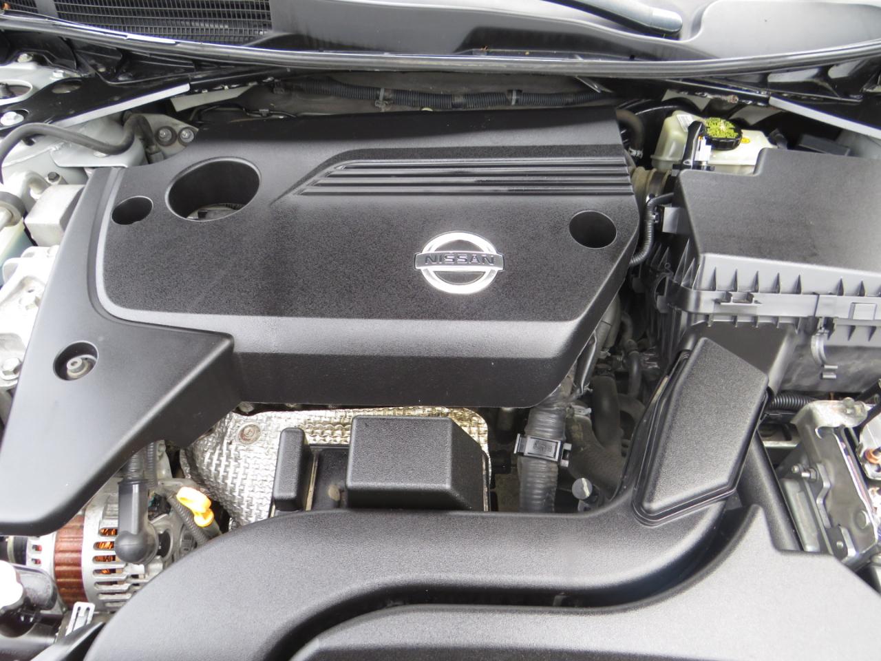 Nissan Altima 4dr Sdn I4 2.5 SL 2014