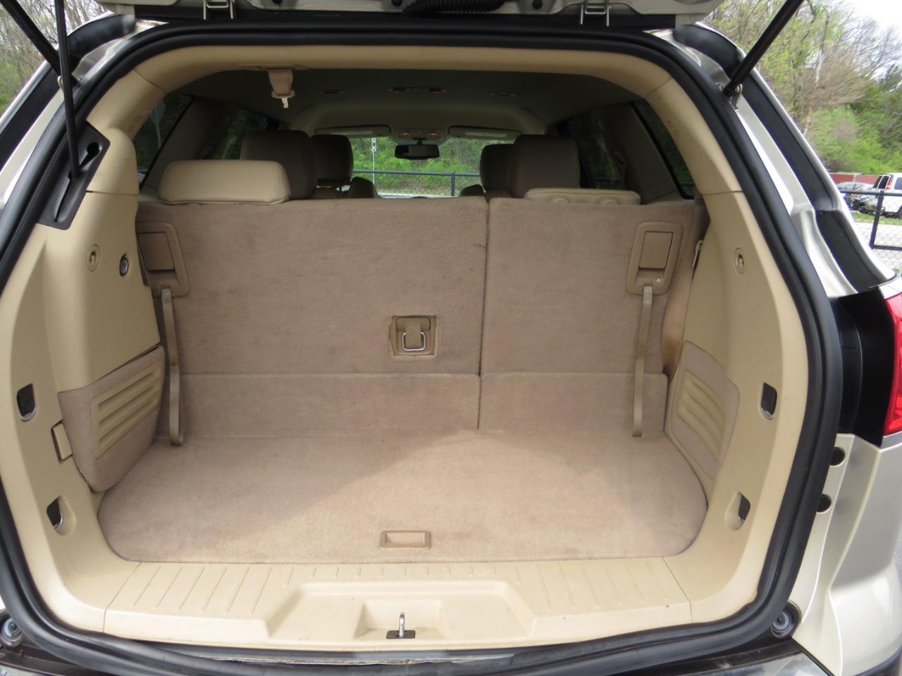 Buick Enclave AWD 4dr Leather 2012