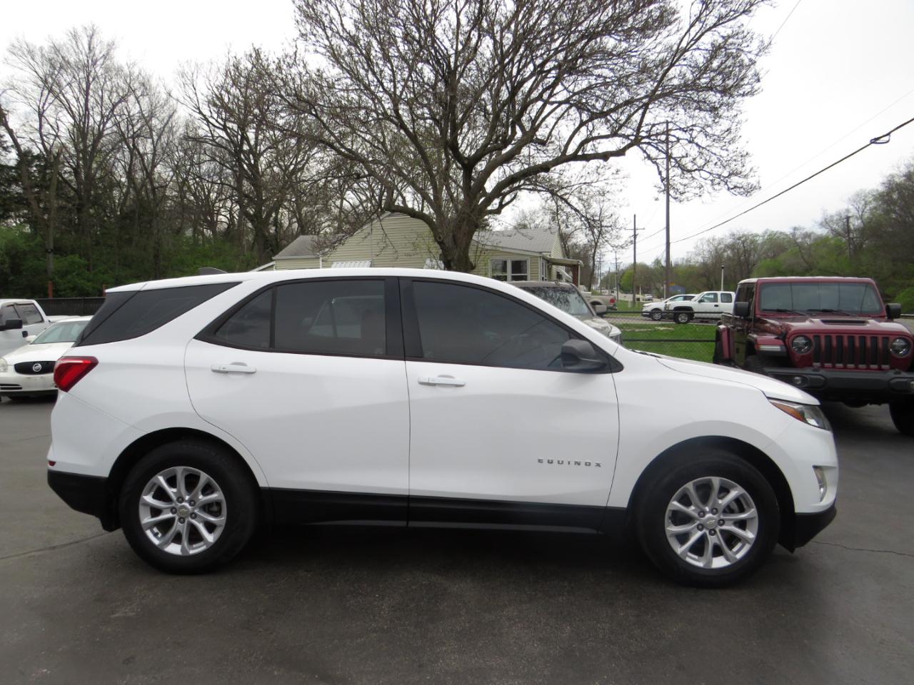 Chevrolet Equinox FWD 4dr L w/1SM 2018