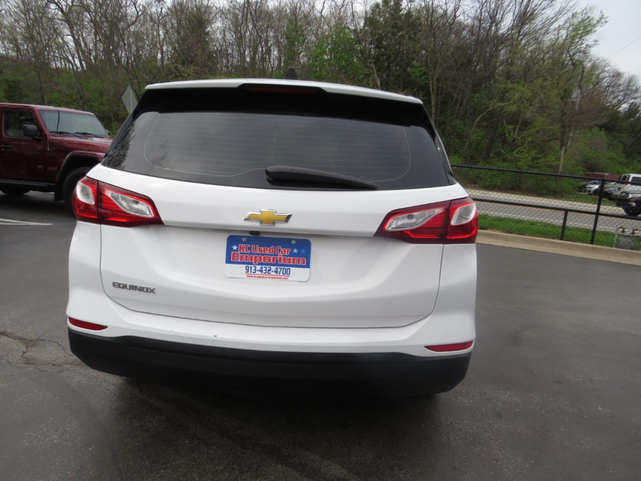 Chevrolet Equinox FWD 4dr L w/1SM 2018