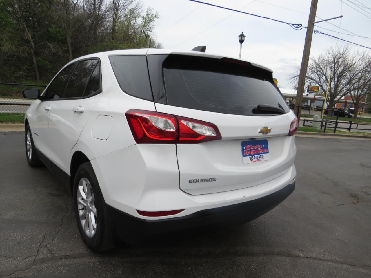 Chevrolet Equinox FWD 4dr L w/1SM 2018