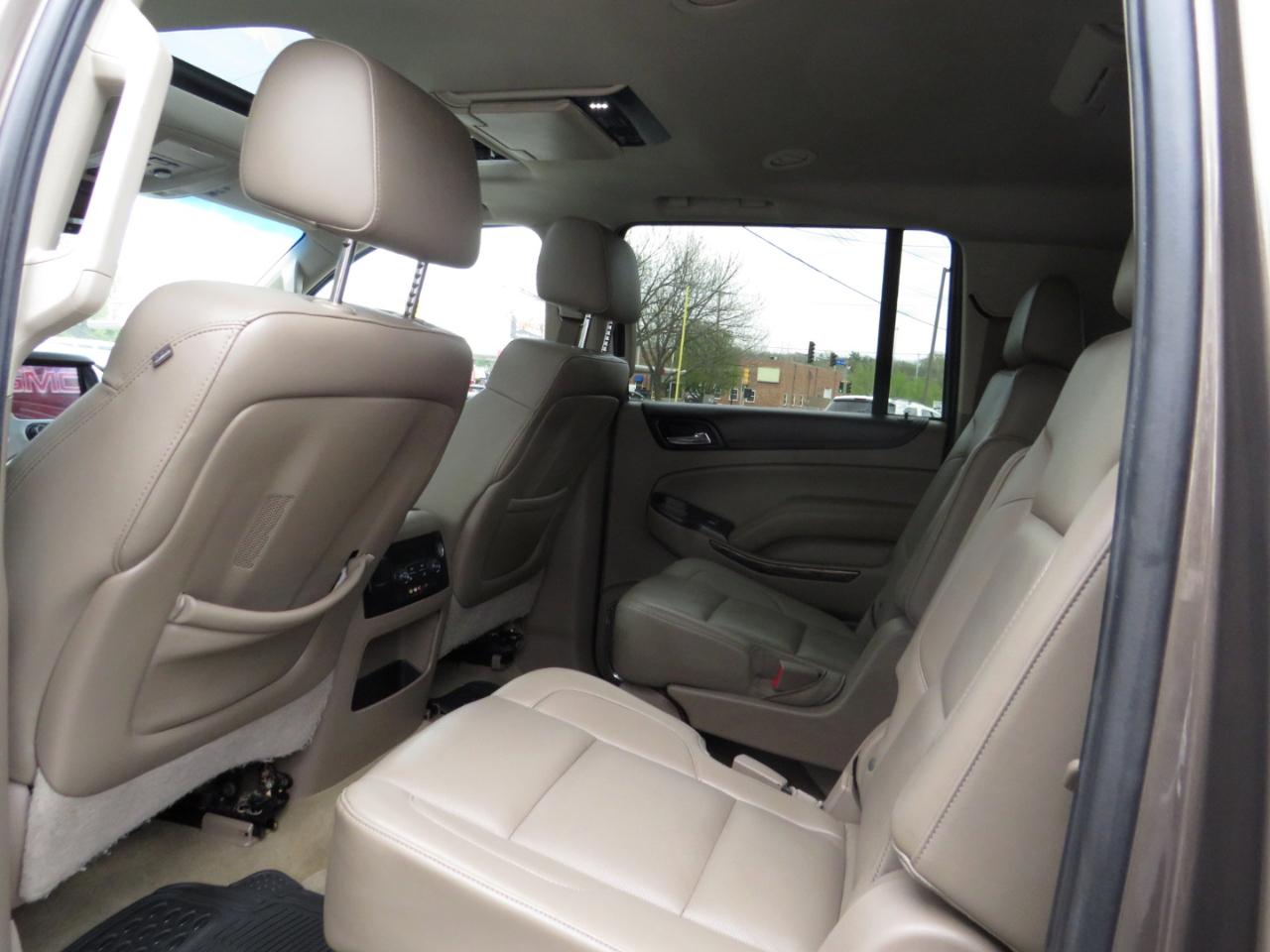 GMC Yukon XL 4WD 4dr SLT 2016