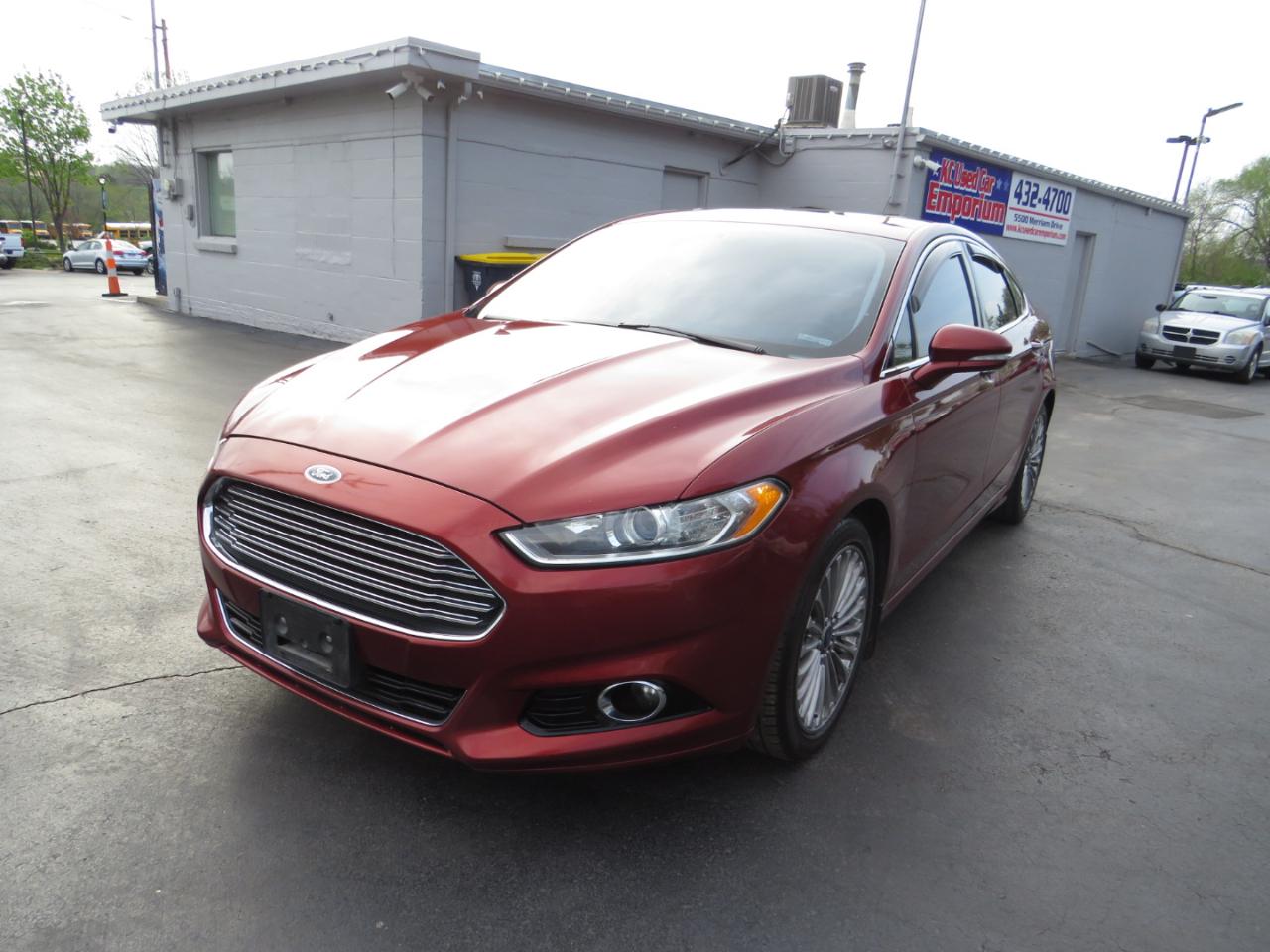 Ford Fusion 4dr Sdn Titanium FWD 2014