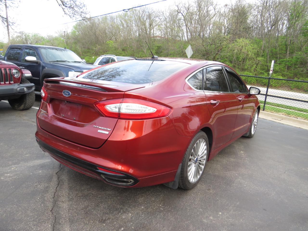 Ford Fusion 4dr Sdn Titanium FWD 2014
