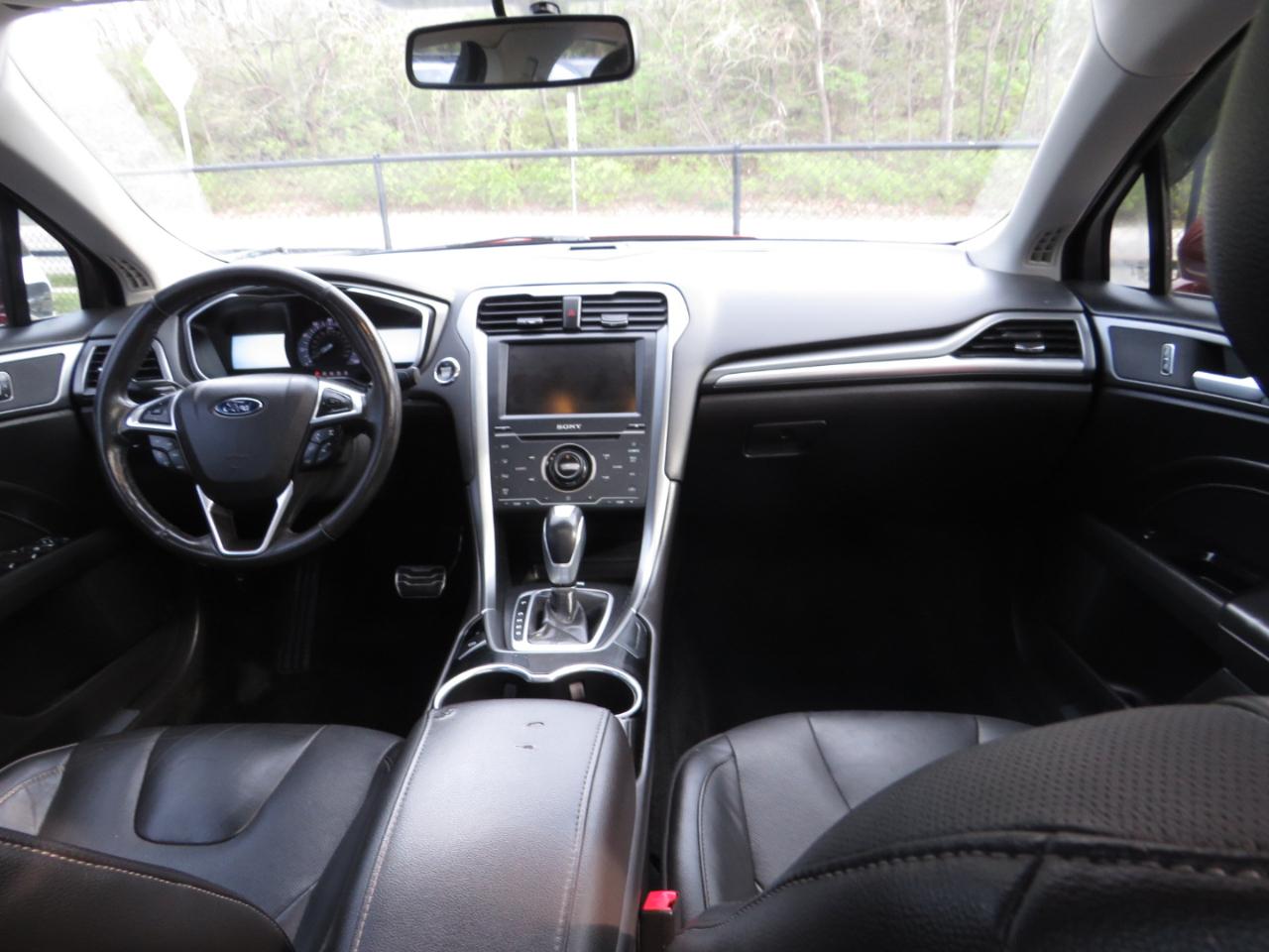 Ford Fusion 4dr Sdn Titanium FWD 2014