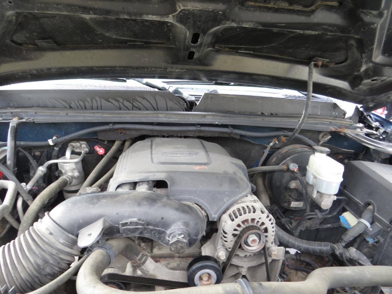 GMC Sierra 1500 4WD Crew Cab 143.5" SL 2011