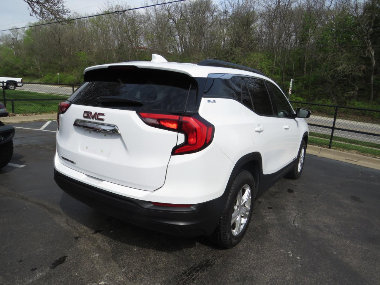 GMC Terrain FWD 4dr SLE 2018