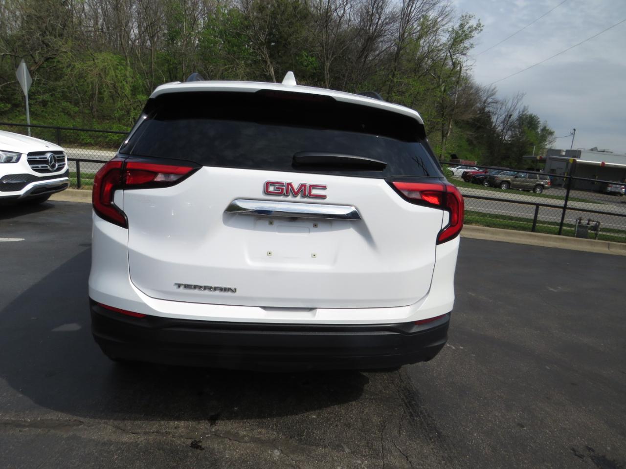 GMC Terrain FWD 4dr SLE 2018