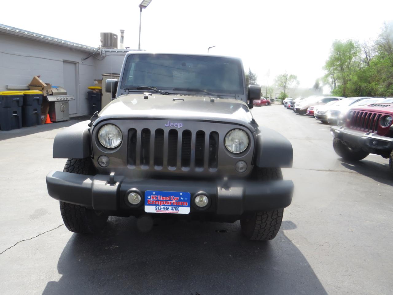 Jeep Wrangler Unlimited 4WD 4dr Sport 2014