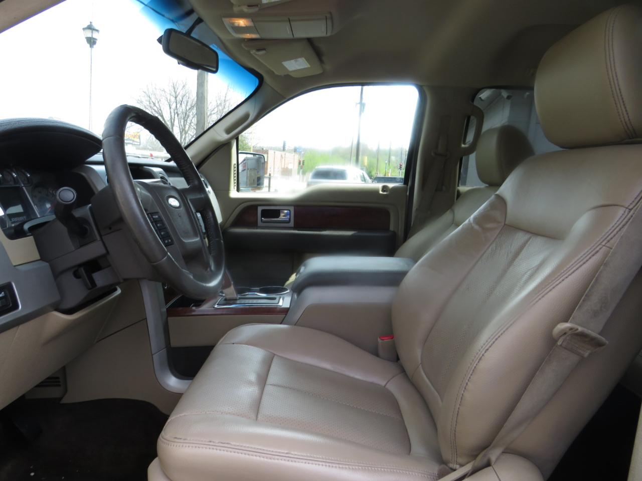 Ford F-150 2WD SuperCrew 145" King Ranch 2009