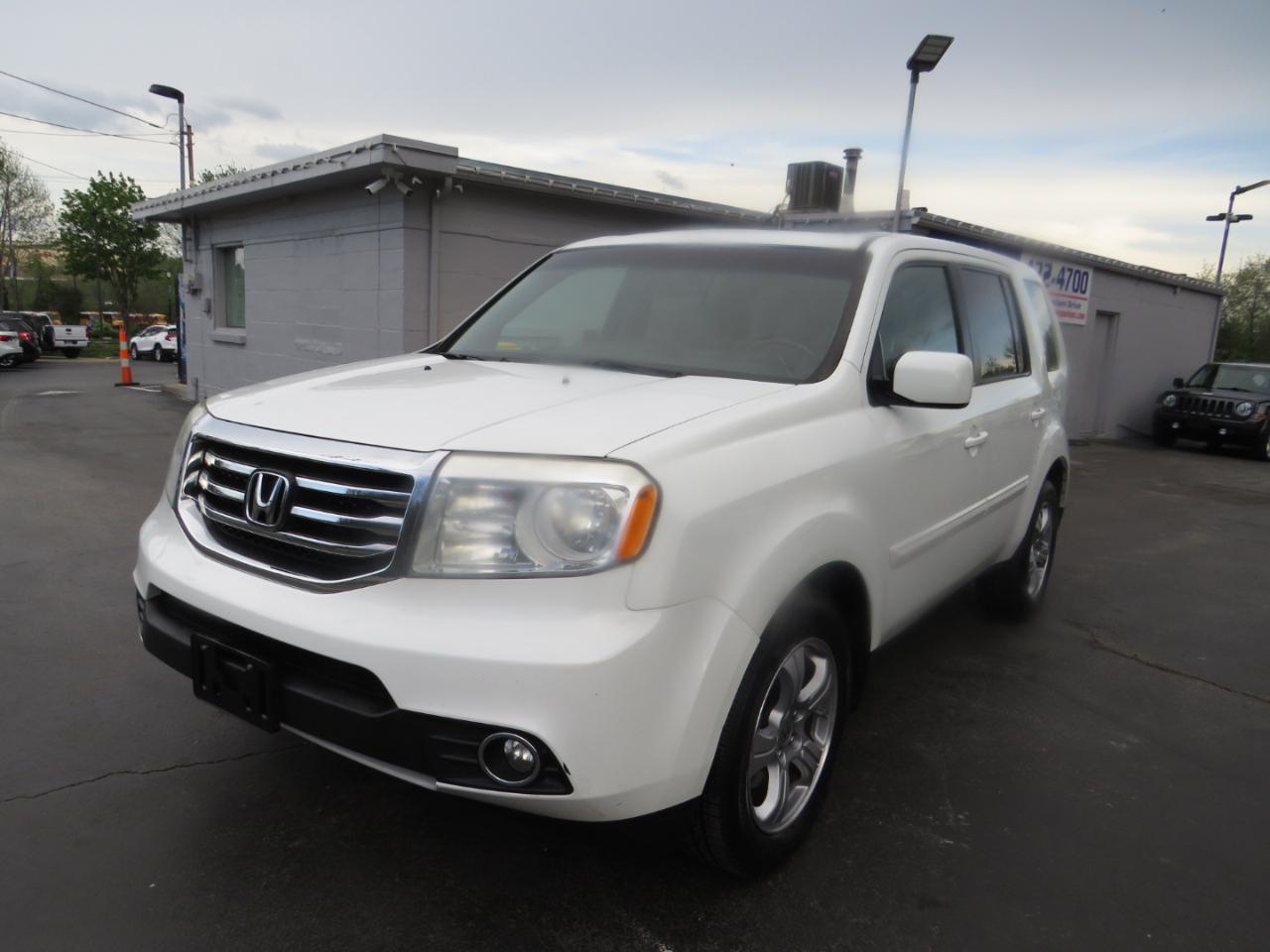 Honda Pilot 2WD 4dr EX-L w/Navi 2012