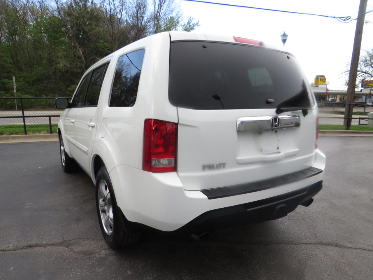 Honda Pilot 2WD 4dr EX-L w/Navi 2012