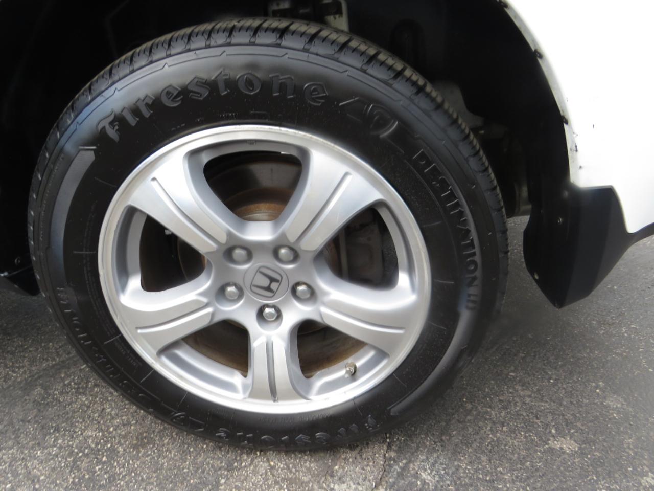 Honda Pilot 2WD 4dr EX-L w/Navi 2012