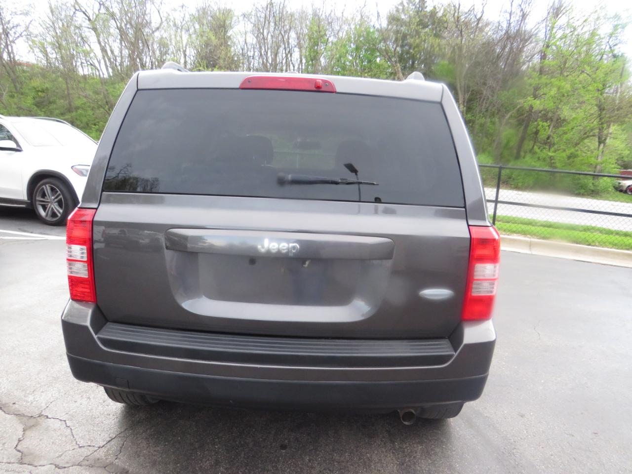 Jeep Patriot FWD 4dr Latitude 2016