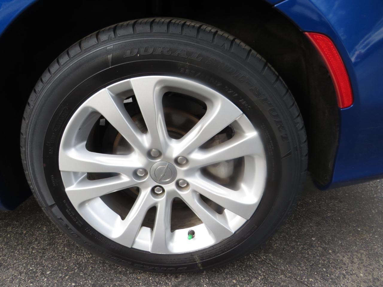 Chrysler 200 4dr Sdn Limited FWD 2015