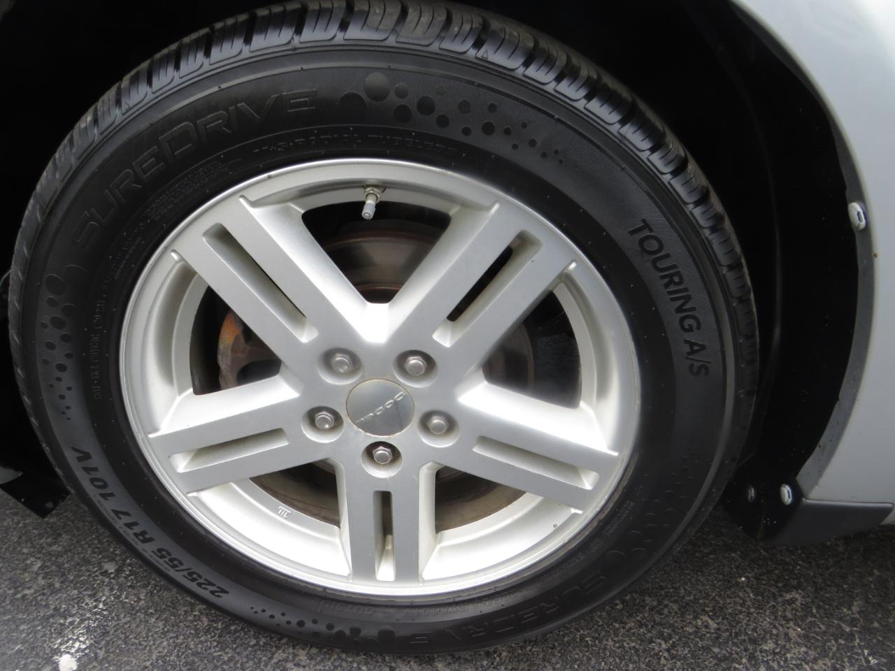 Dodge Avenger 4dr Sdn SXT 2012