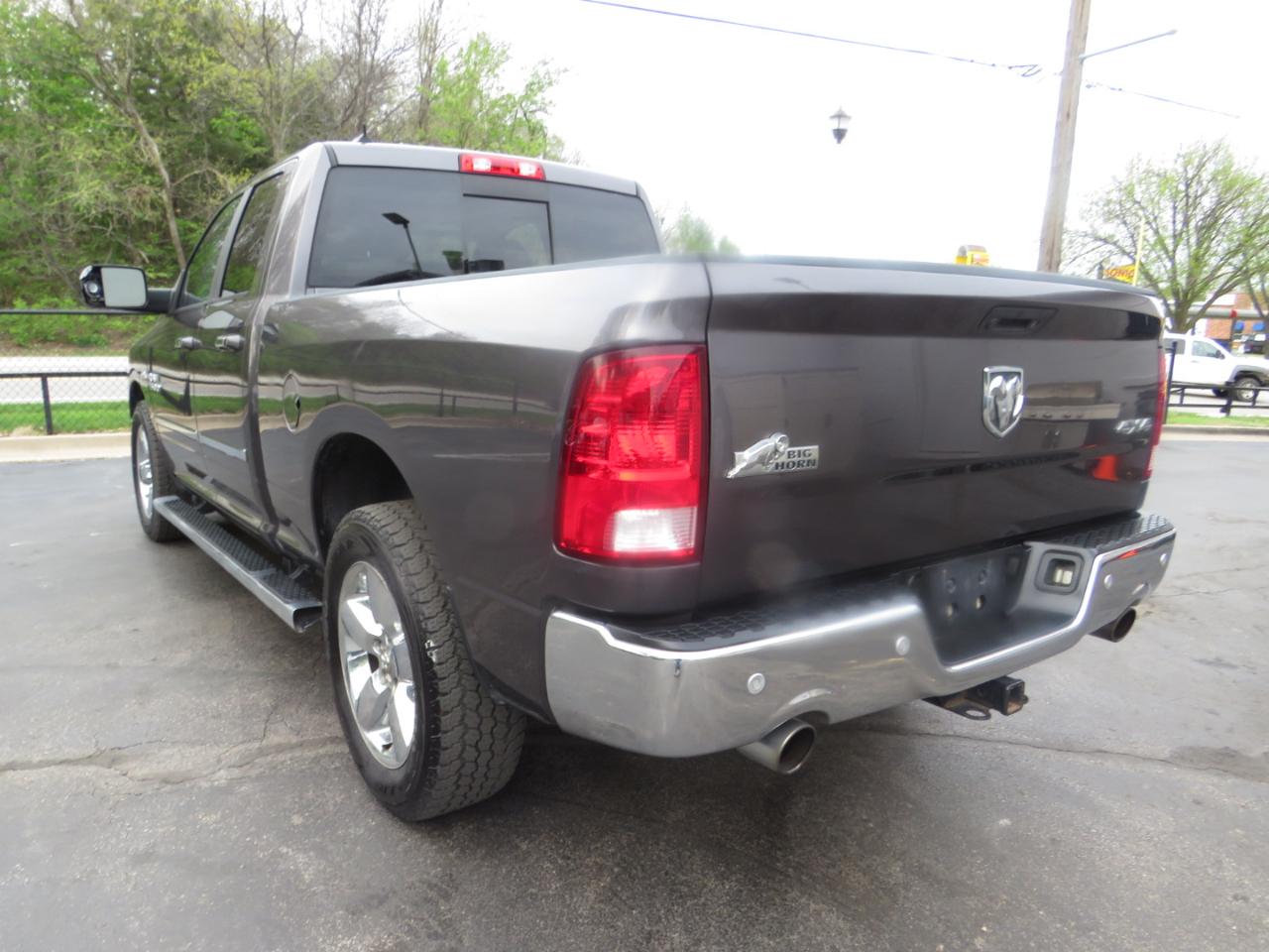 RAM 1500 Big Horn 4x4 Quad Cab 6'4" Box 2017