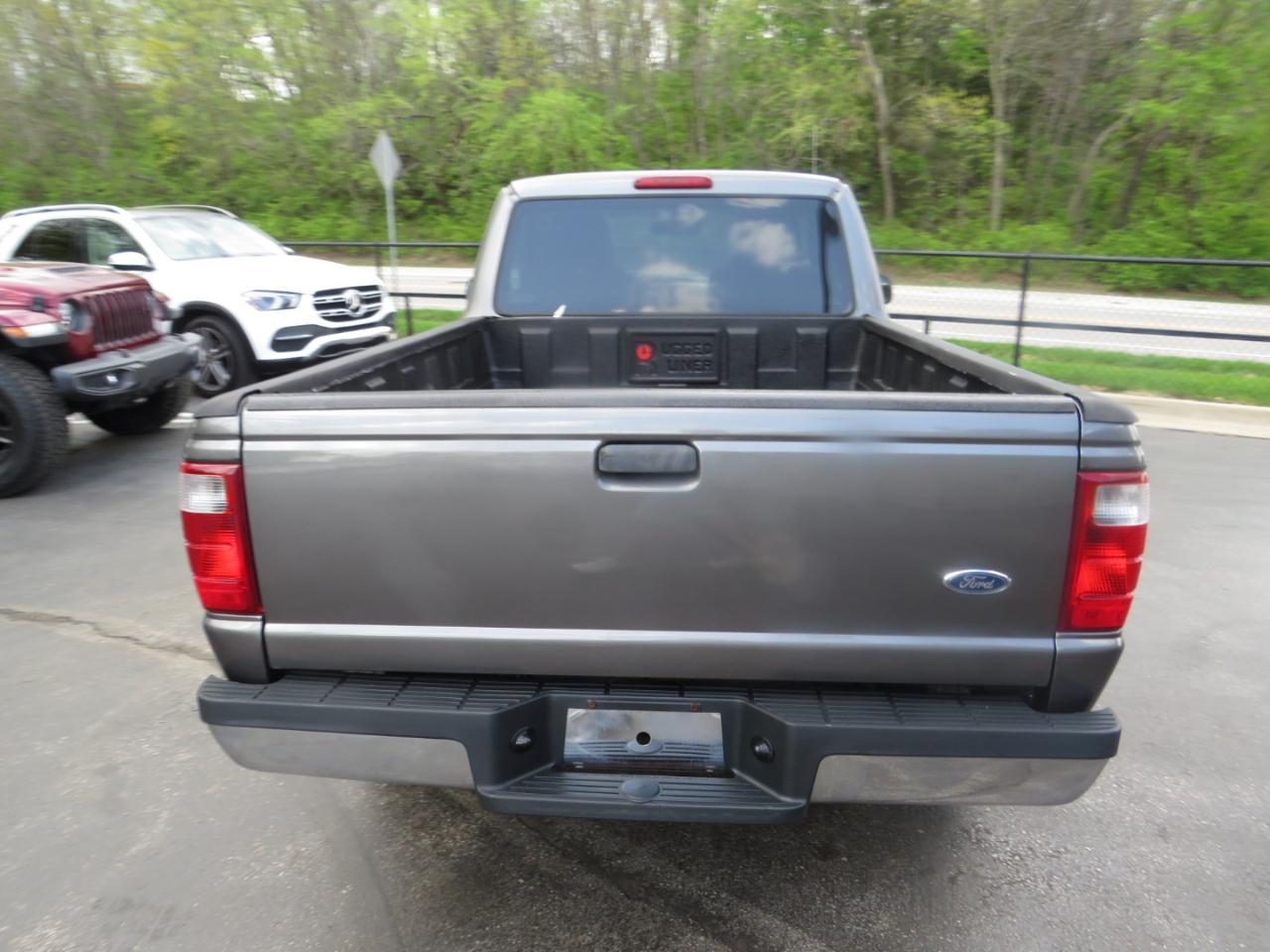 Ford Ranger Reg Cab LWB 2.3L XL Fleet 2004