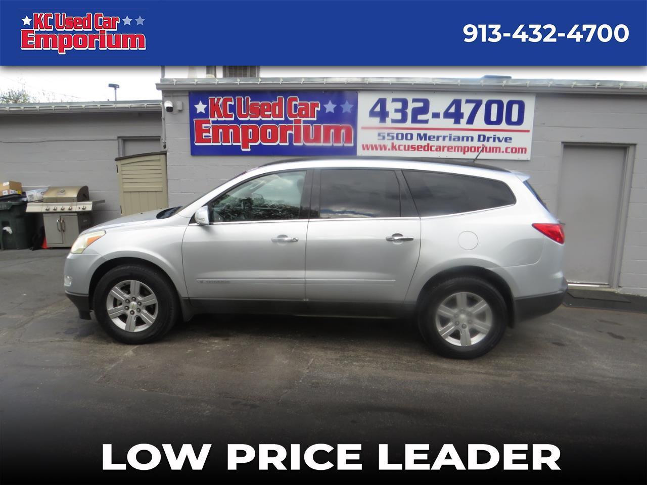 2009 Chevrolet Traverse AWD 4dr LT w/2LT