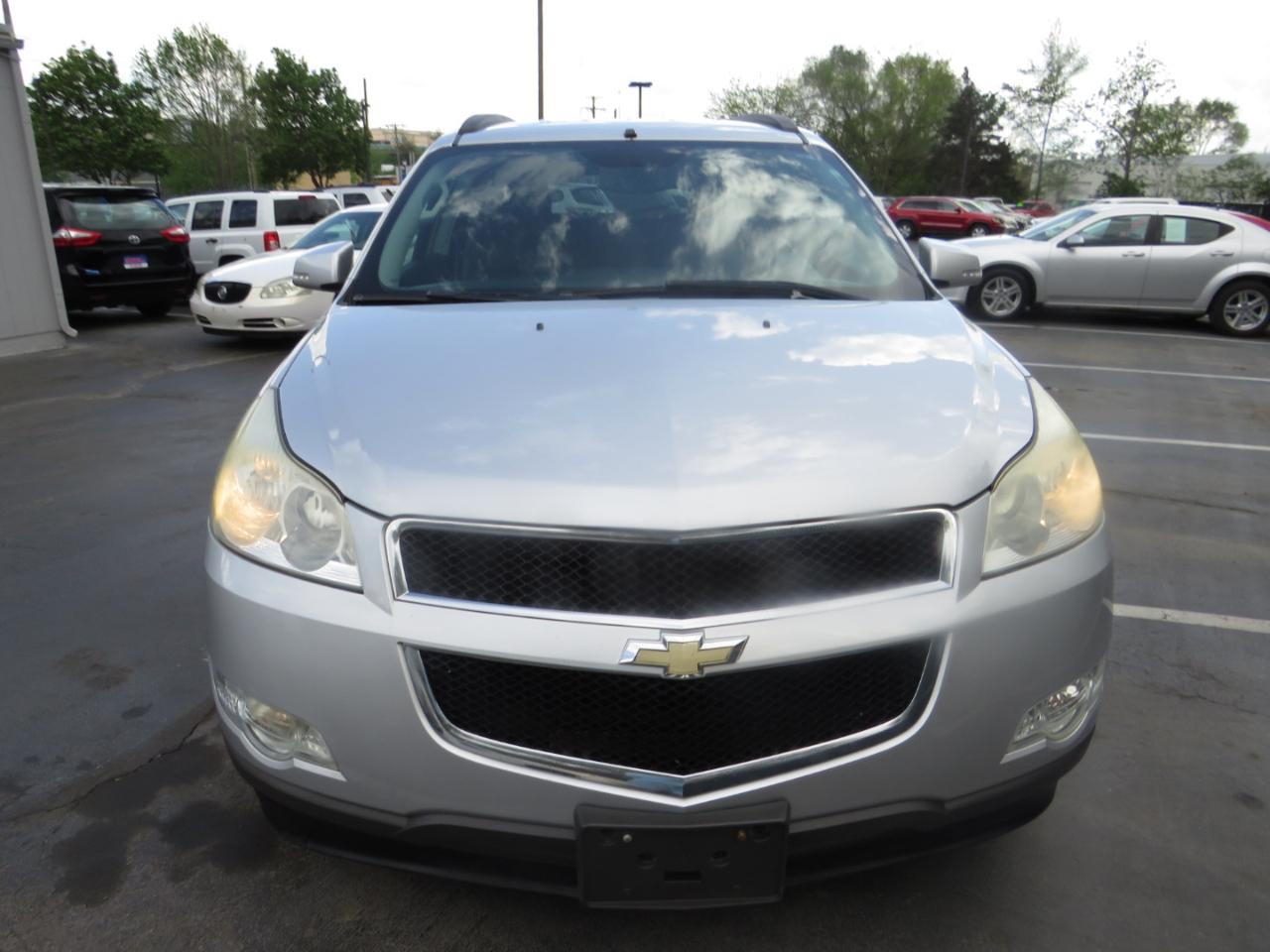 Chevrolet Traverse AWD 4dr LT w/2LT 2009