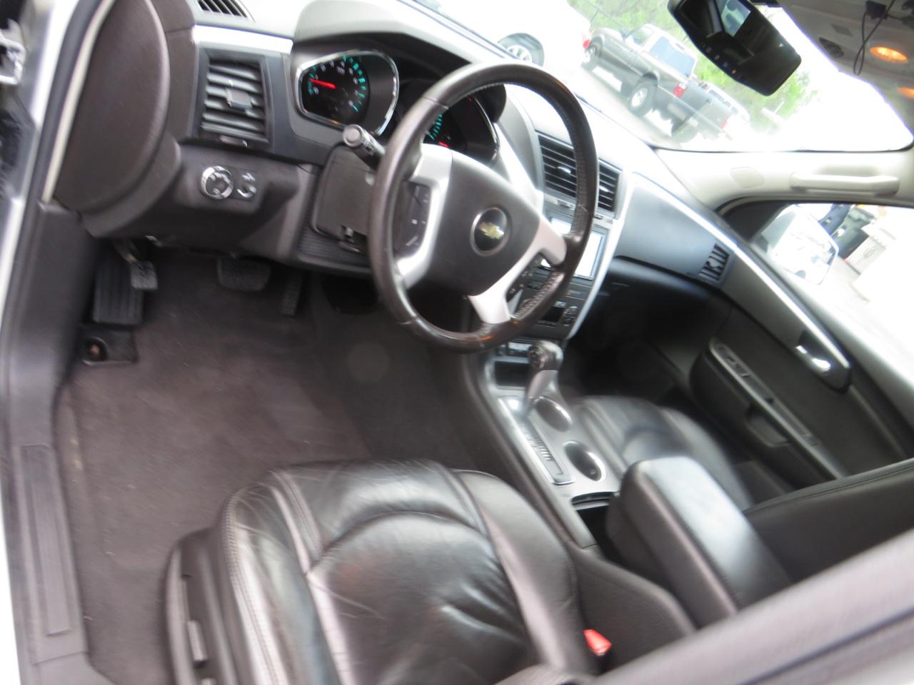 Chevrolet Traverse AWD 4dr LT w/2LT 2009