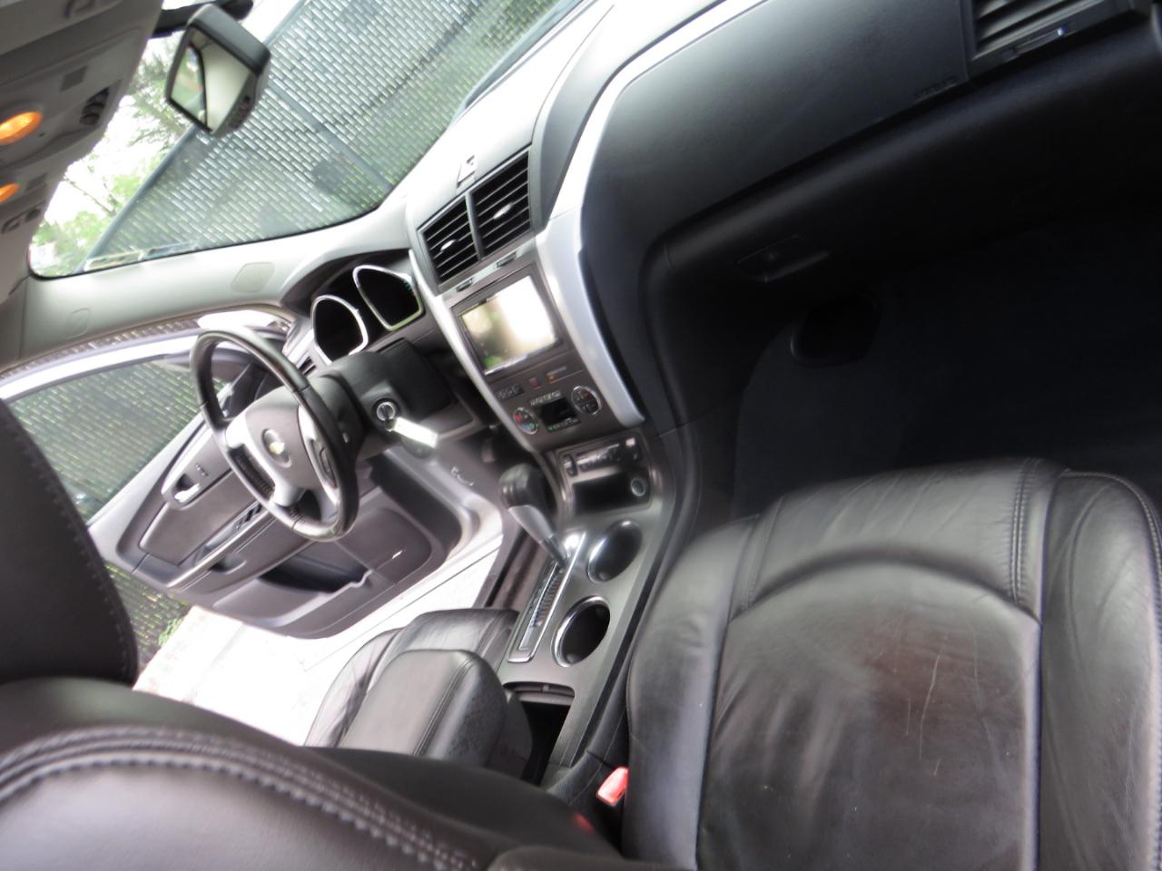 Chevrolet Traverse AWD 4dr LT w/2LT 2009