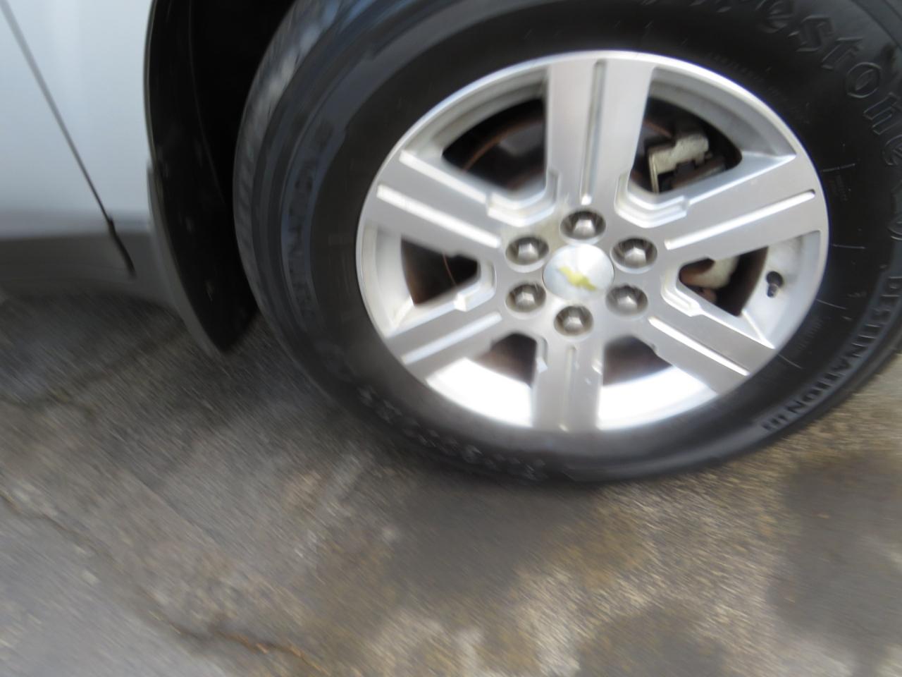 Chevrolet Traverse AWD 4dr LT w/2LT 2009