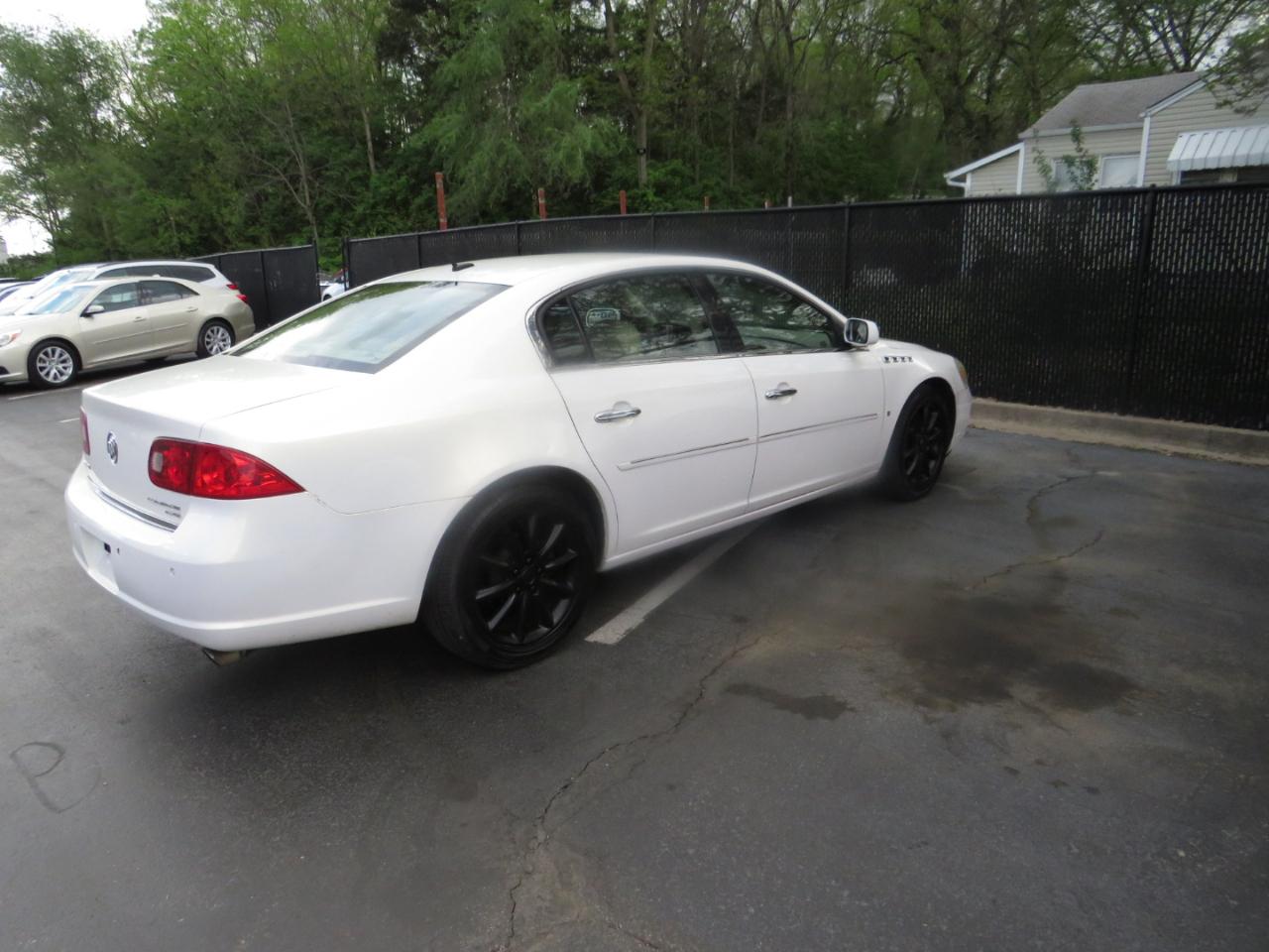 Buick Lucerne 4dr Sdn CXS 2006