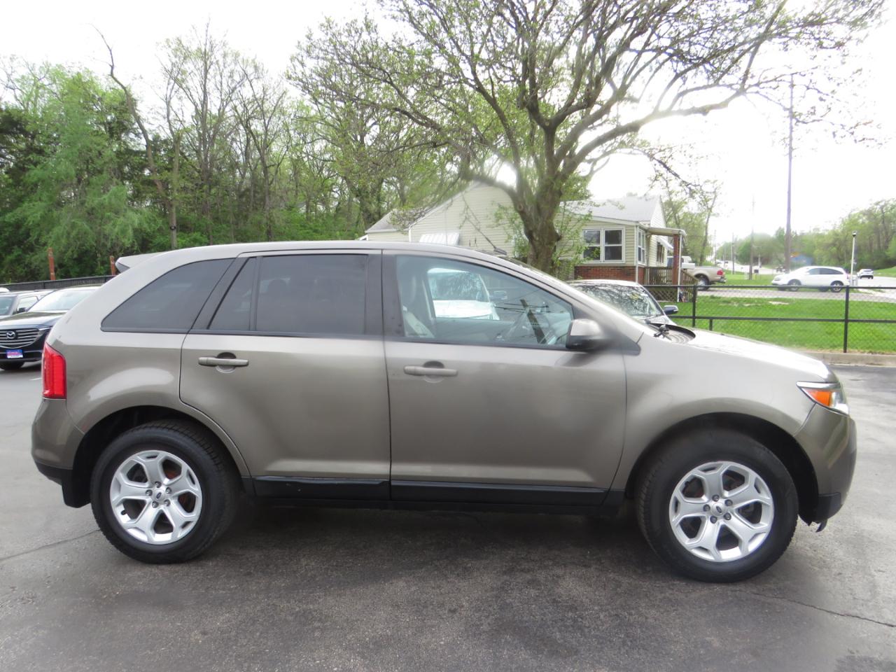 Ford Edge 4dr SEL FWD 2013
