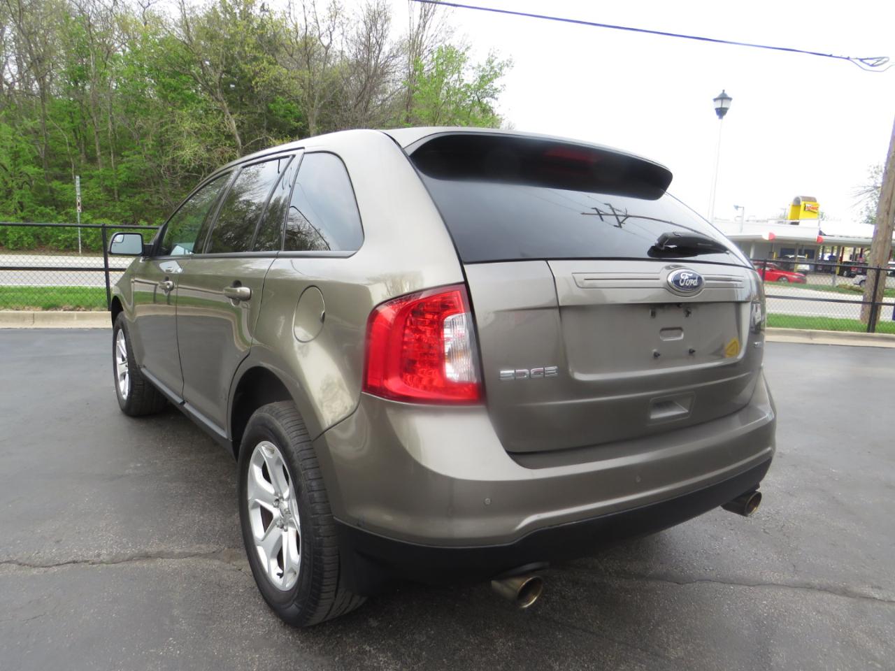 Ford Edge 4dr SEL FWD 2013