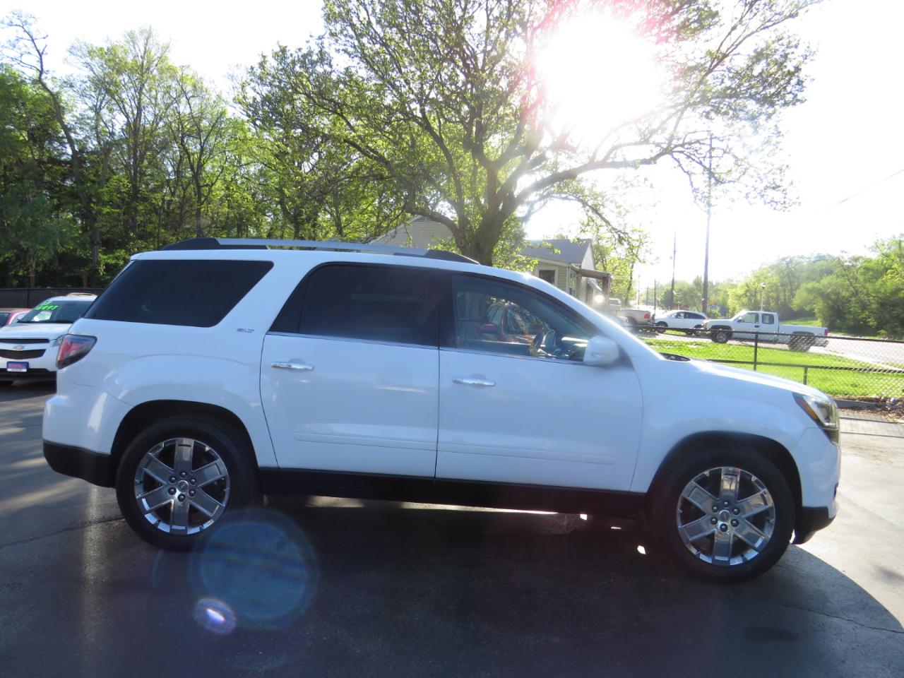 GMC Acadia Limited FWD 4dr Limited 2017