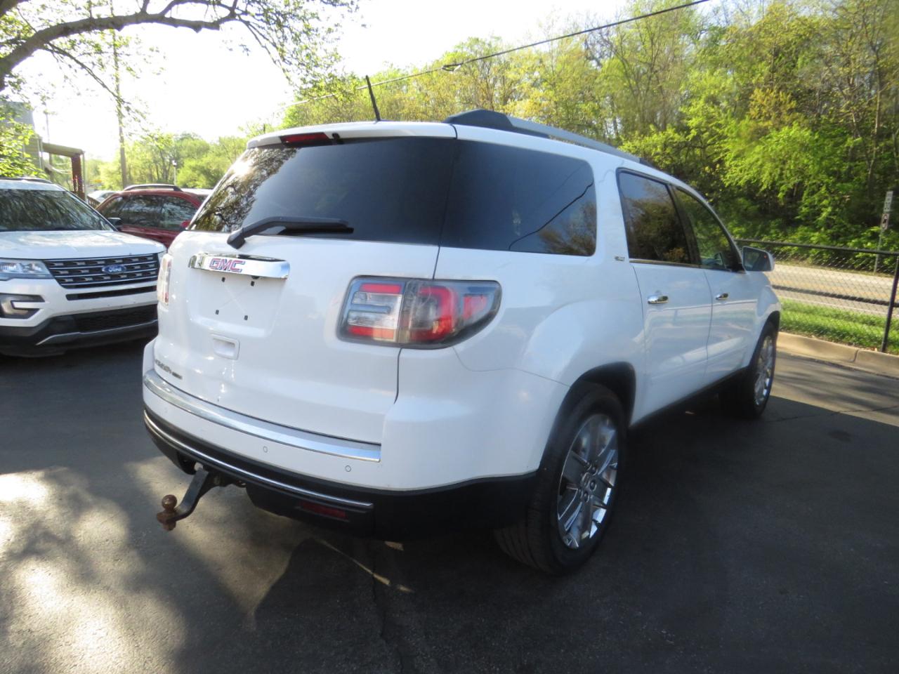 GMC Acadia Limited FWD 4dr Limited 2017