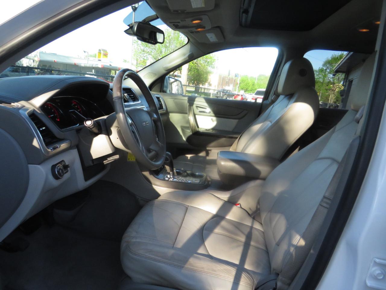 GMC Acadia Limited FWD 4dr Limited 2017