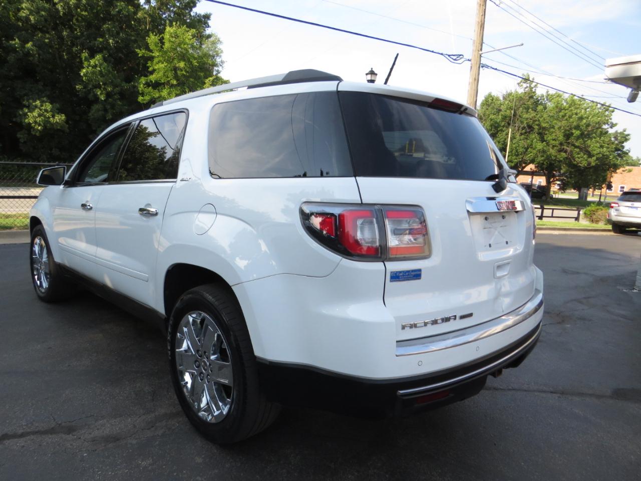 GMC Acadia Limited FWD 4dr Limited 2017