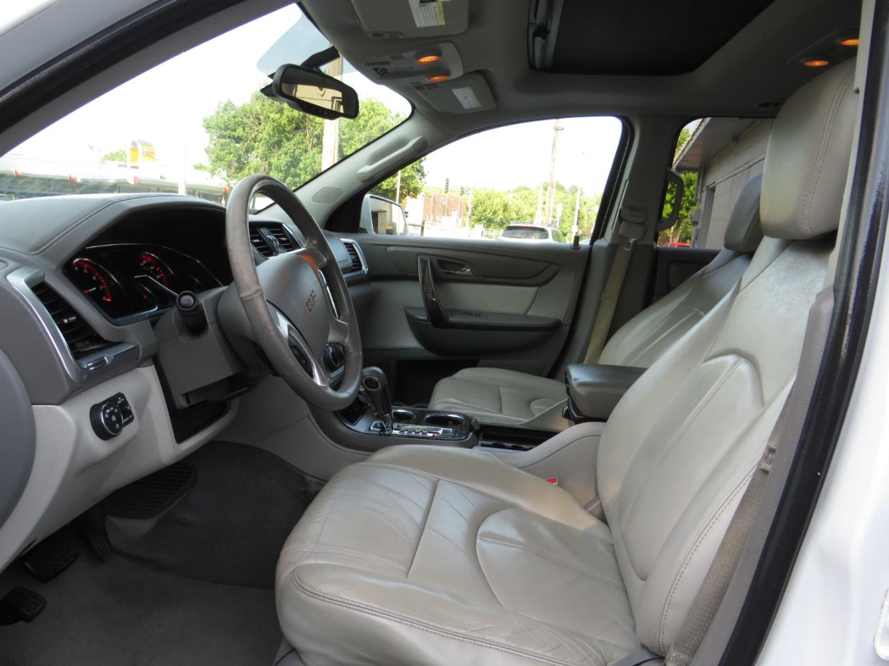 GMC Acadia Limited FWD 4dr Limited 2017