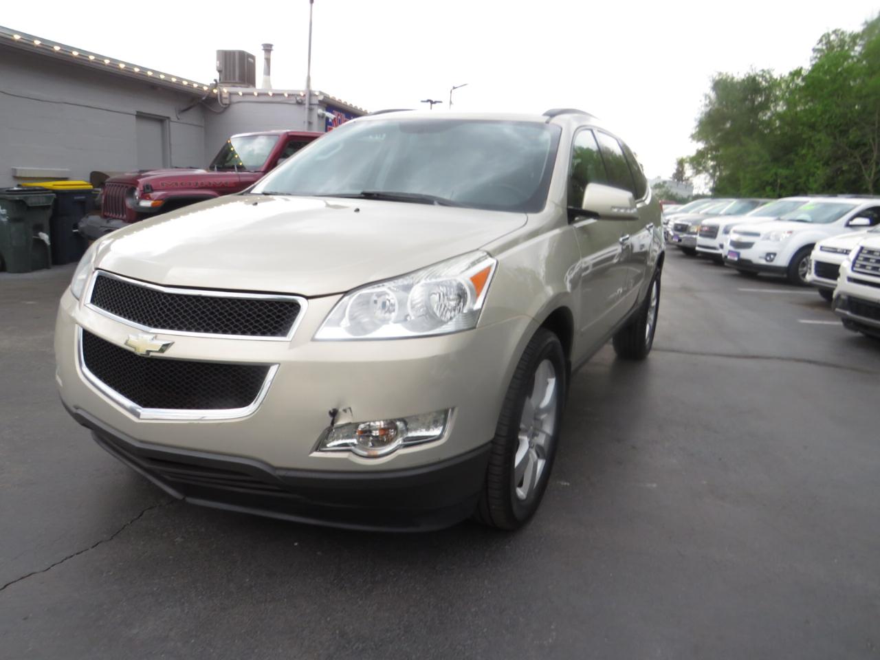 Chevrolet Traverse FWD 4dr LT w/1LT 2012