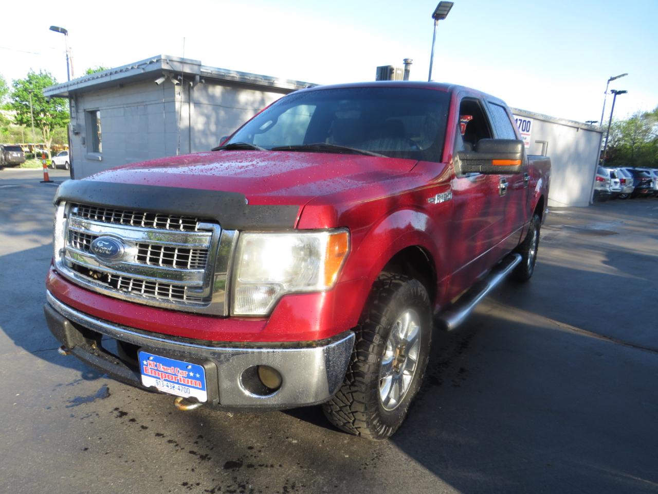 Ford F-150 4WD SuperCrew 145" Lariat 2016