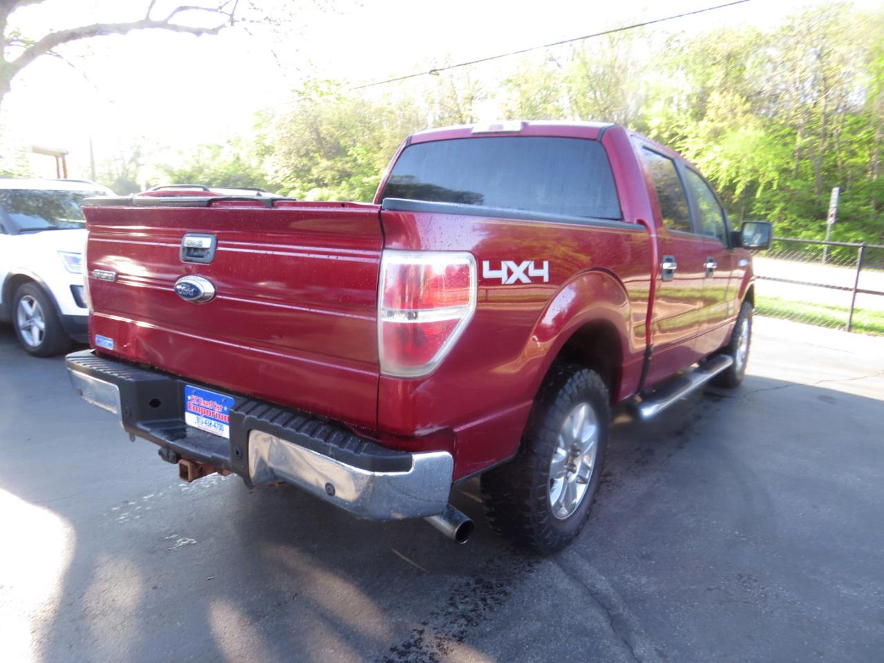 Ford F-150 4WD SuperCrew 145" Lariat 2016