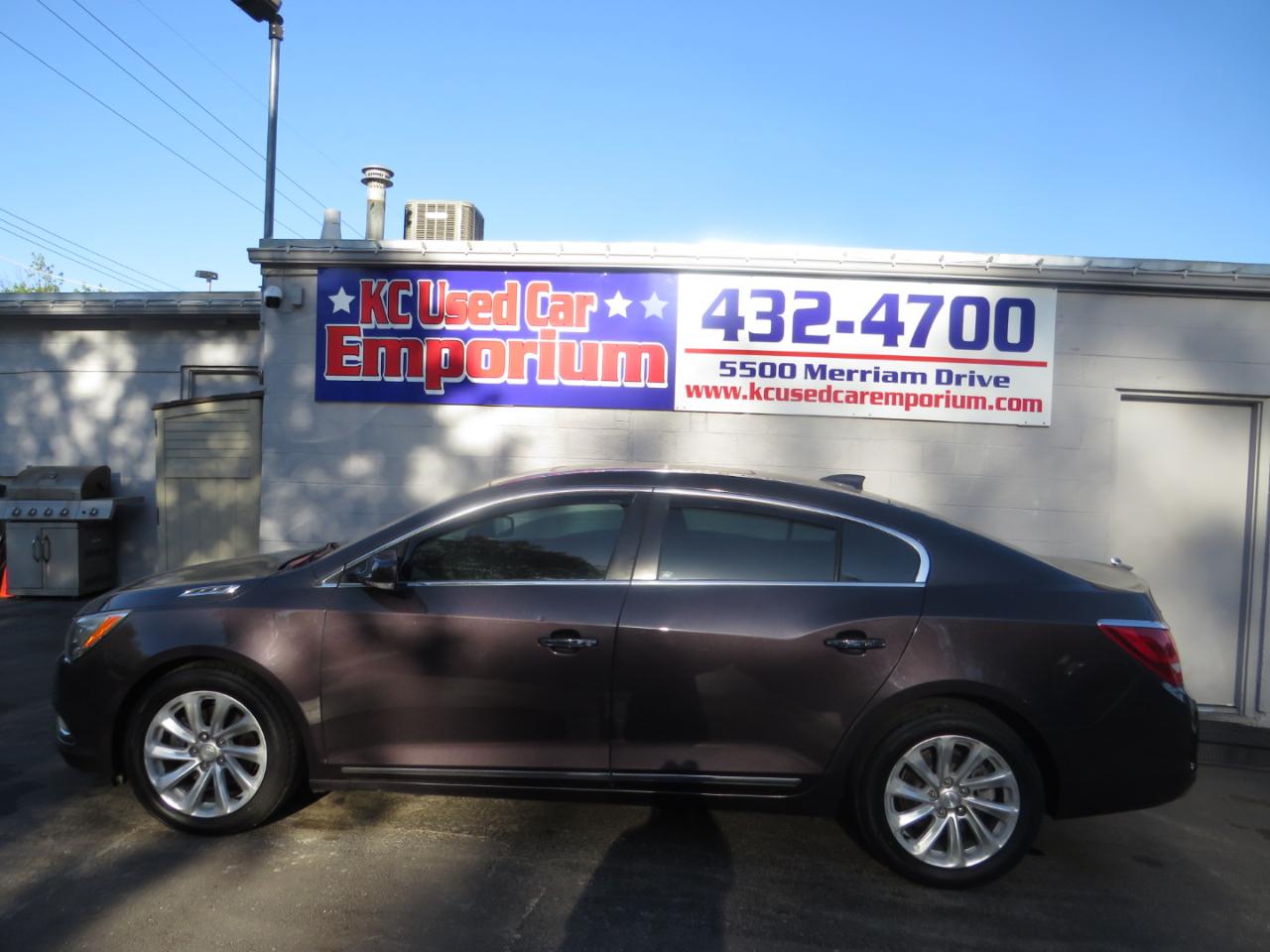 Buick LaCrosse 4dr Sdn Leather FWD 2015