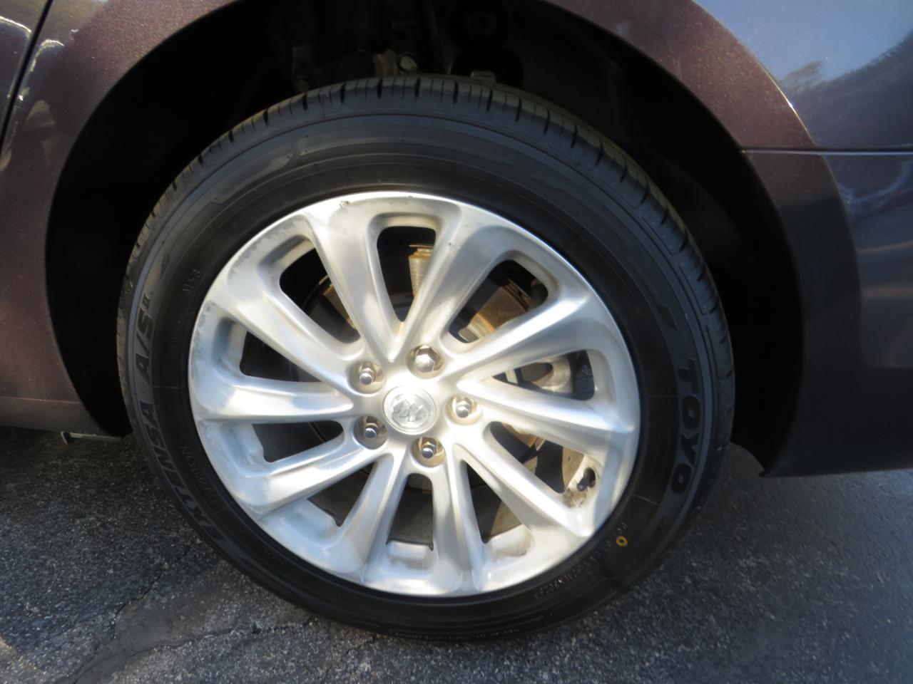 Buick LaCrosse 4dr Sdn Leather FWD 2015