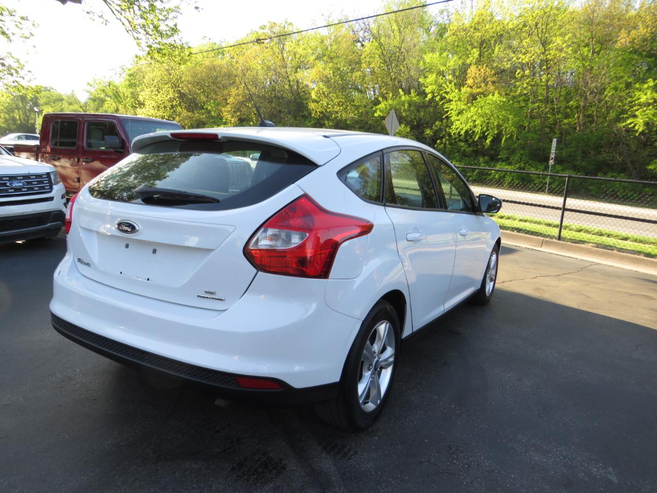 Ford Focus 5dr HB SE 2013