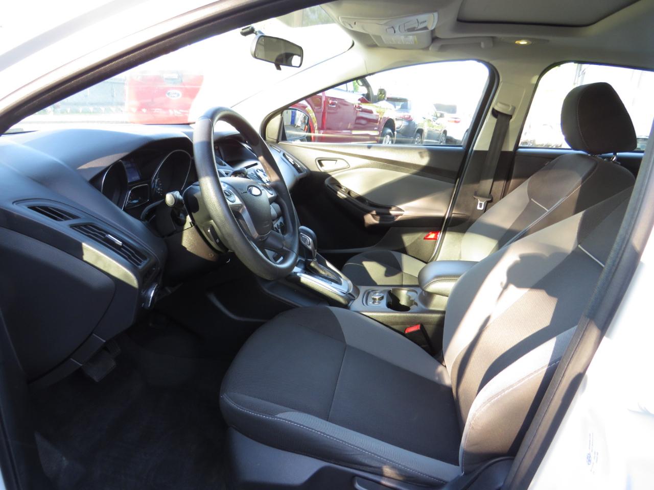 Ford Focus 5dr HB SE 2013