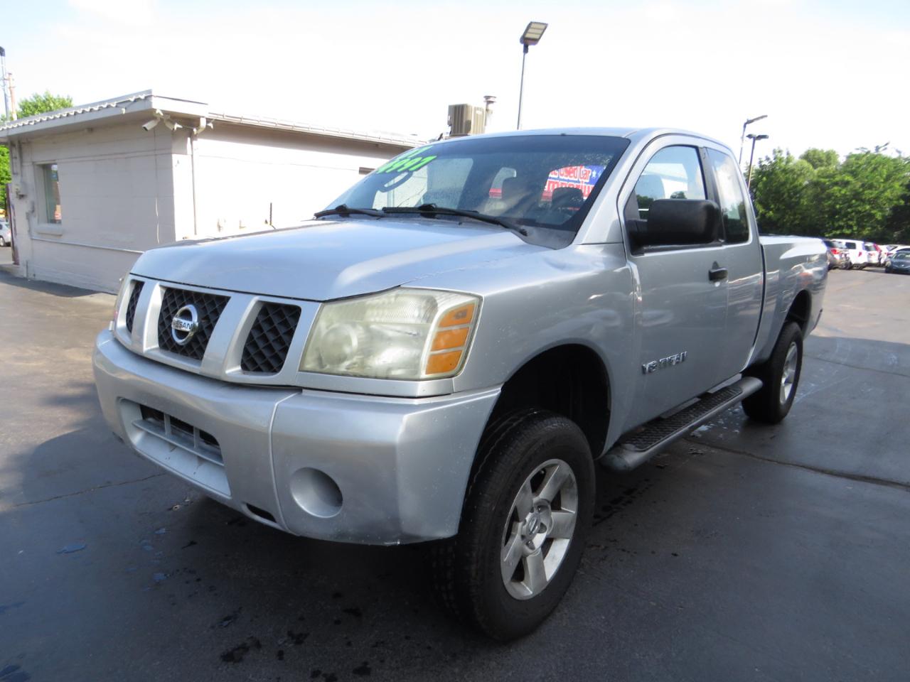 Nissan Titan 2WD King Cab XE 2007
