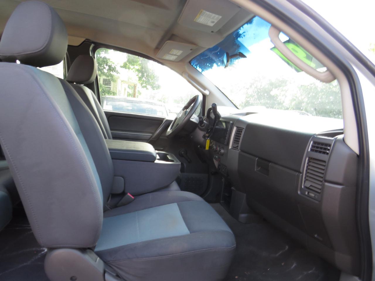 Nissan Titan 2WD King Cab XE 2007