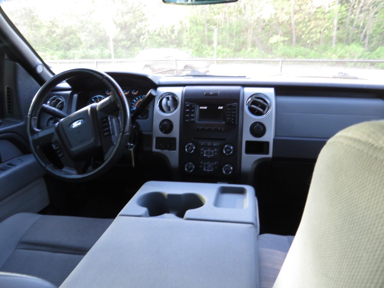 Ford F-150 4WD SuperCrew 145" King Ranch 2014