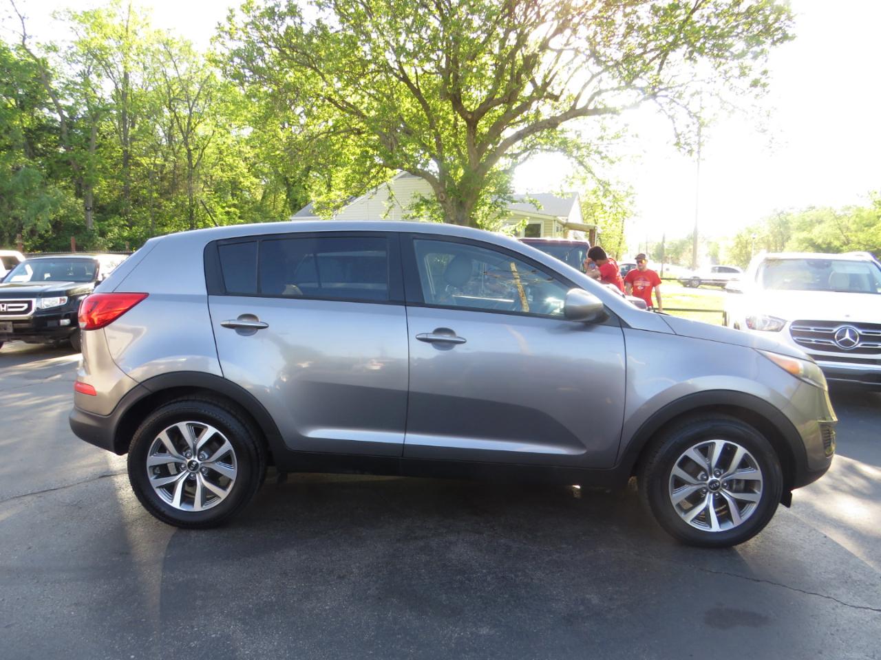 Kia Sportage 2WD 4dr LX 2015