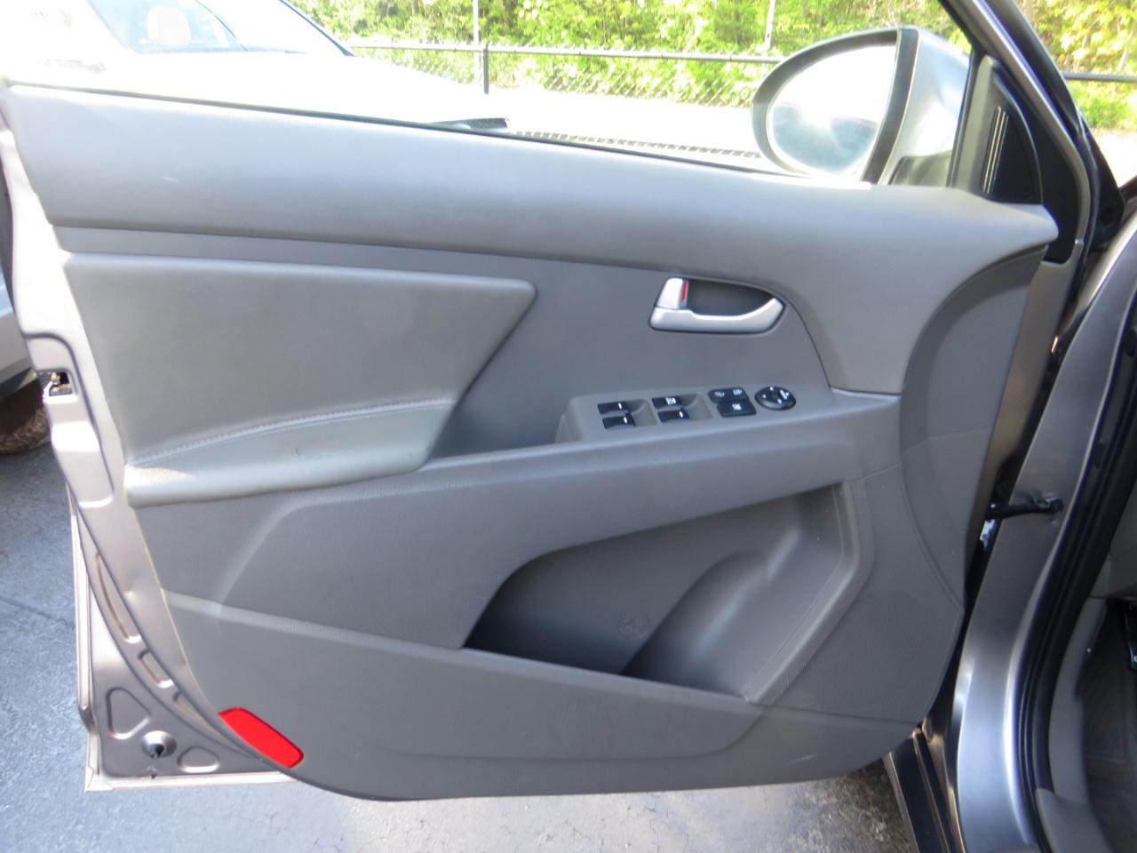 Kia Sportage 2WD 4dr LX 2015