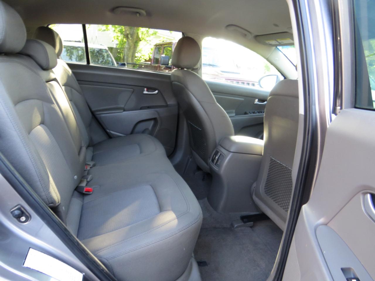 Kia Sportage 2WD 4dr LX 2015