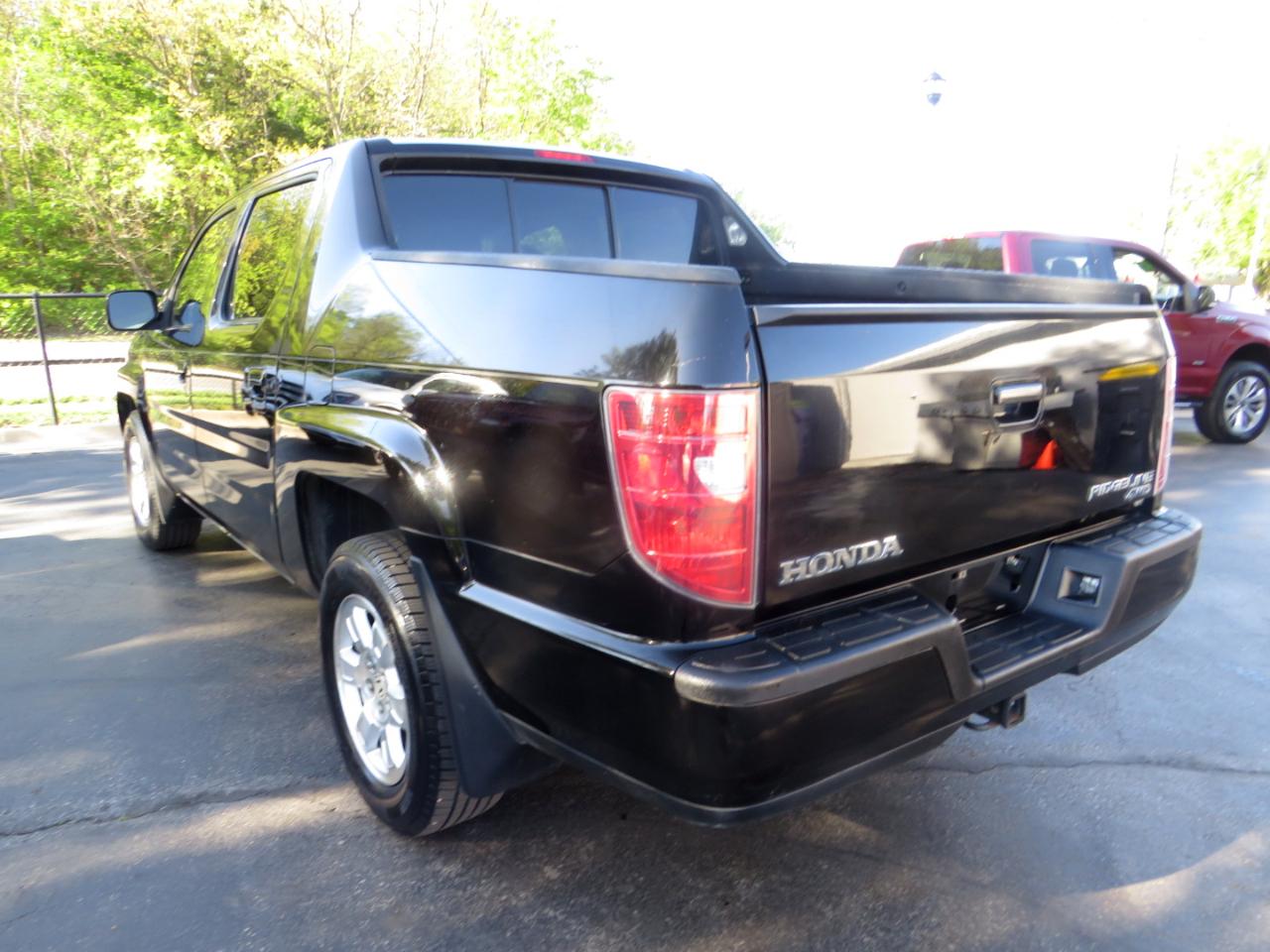 Honda Ridgeline 4WD Crew Cab RTS 2011